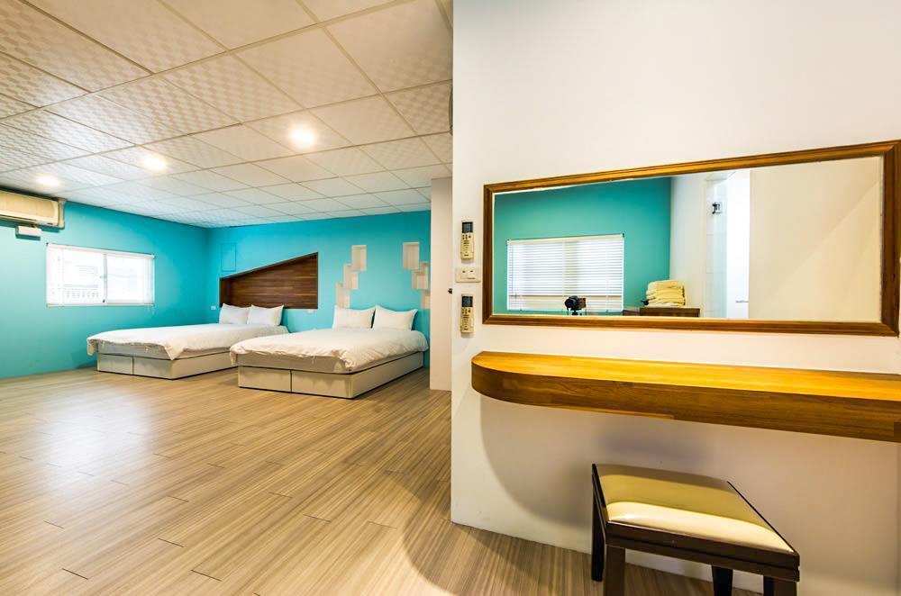 Appartement Easy Travel à Hualien Extérieur photo